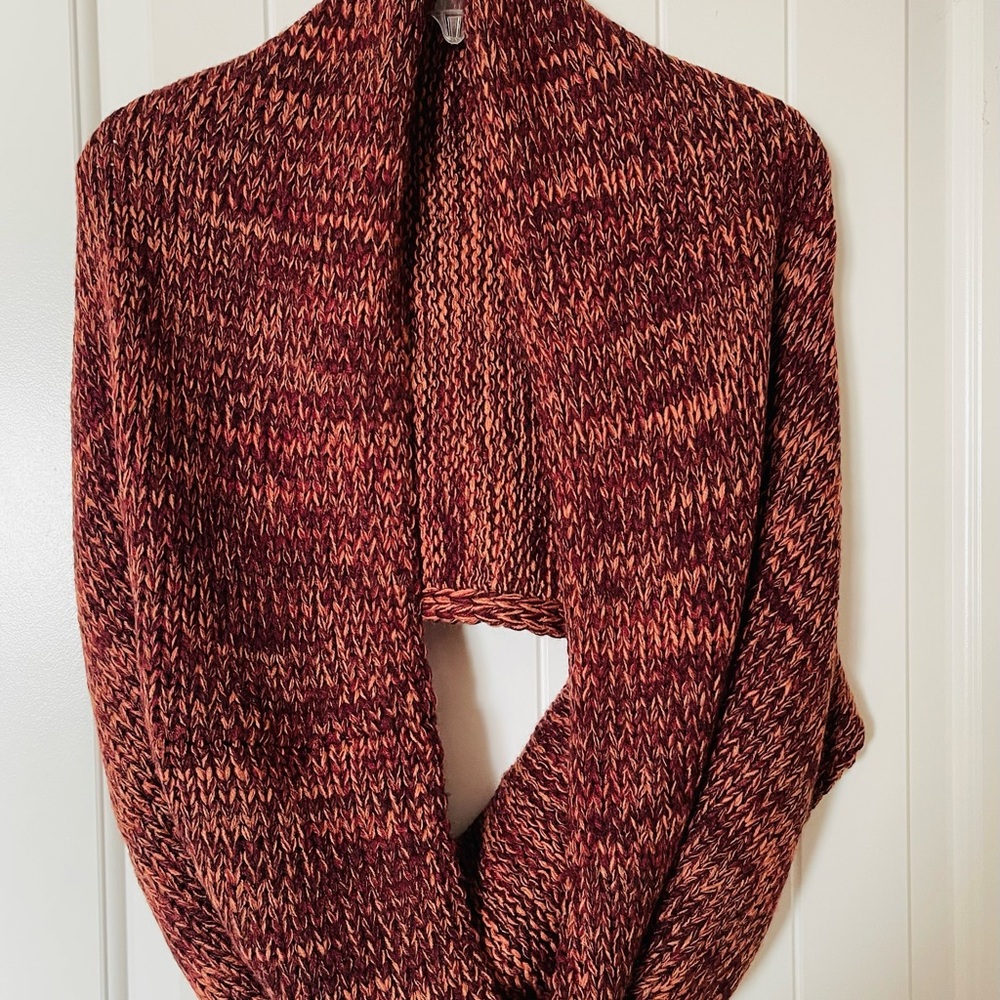 H&M Maroon Red Textured Knit Poncho/Scarf